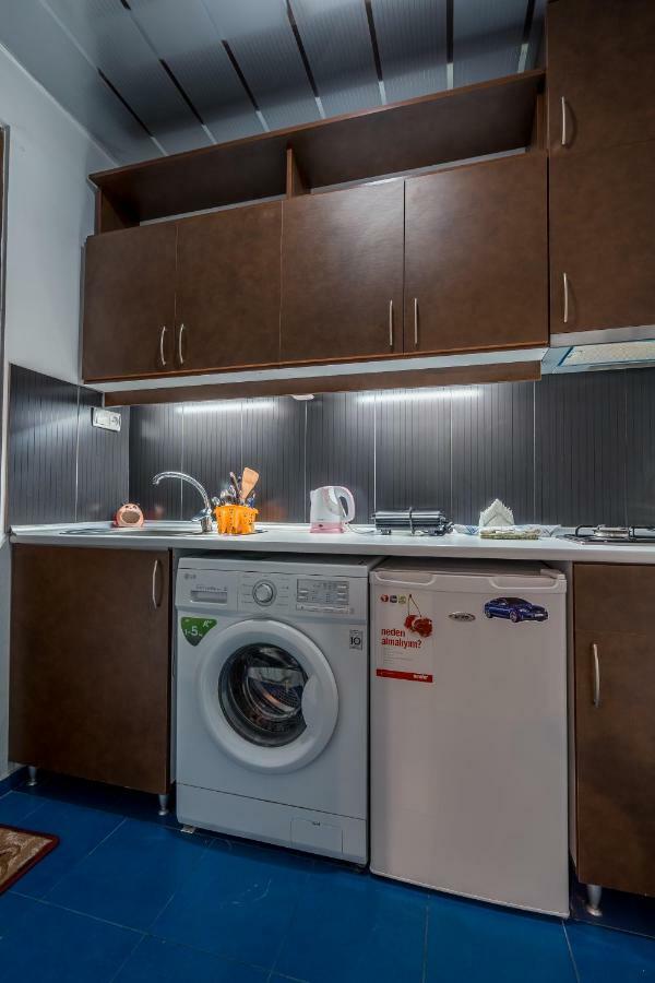 Apartments Near Metekhi Cathedral Tbilisi Ngoại thất bức ảnh